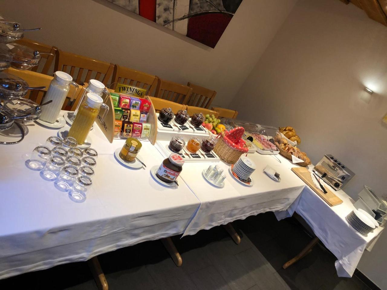 拉迪纳酒店 贝尔京 外观 照片